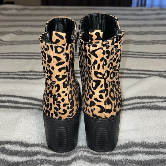 Leopard Print Boots - Picture 5 of 7